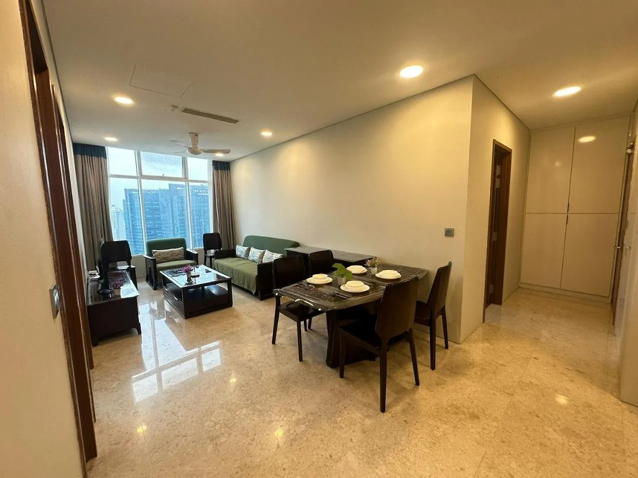 Sky Suites Klcc Kl Kuala Lumpur Malaysia